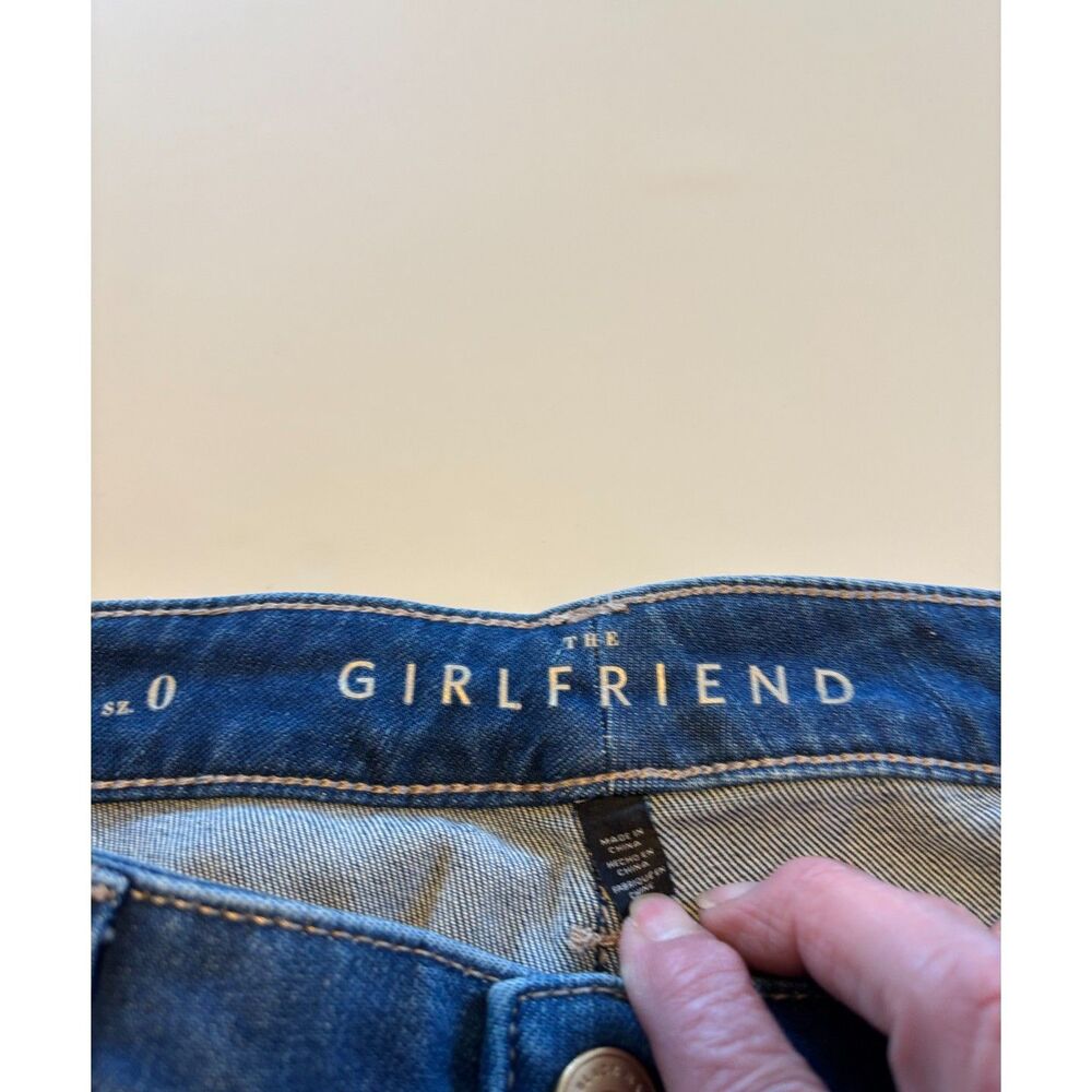 White House Black Market the Girlfriend Embroidered Flower Jeans Sz 0 - Picture 9 of 10